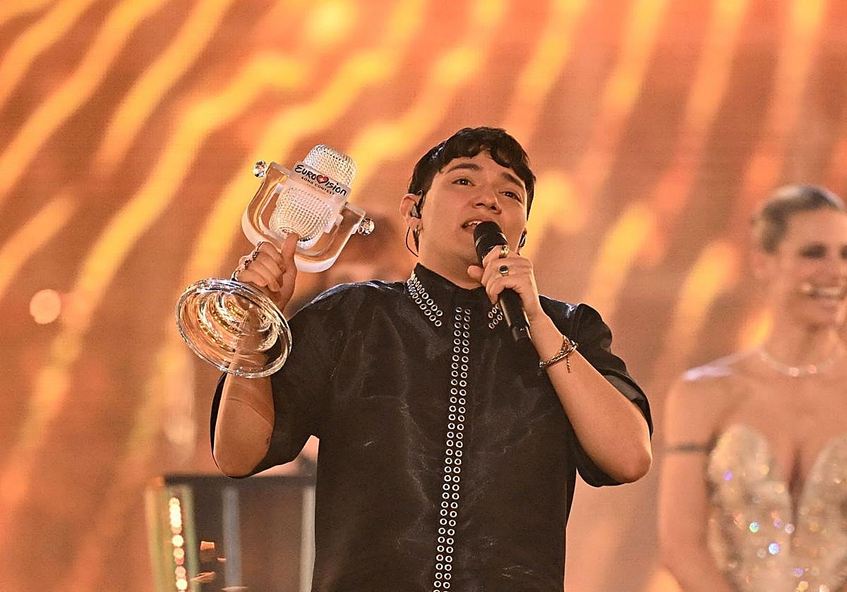 El austríaco Johannes Piestz se hizo con el triunfo en la última gala de Eurovisión.