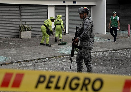 Lugar del atentado en Cali, donde explotó un camión bomba.