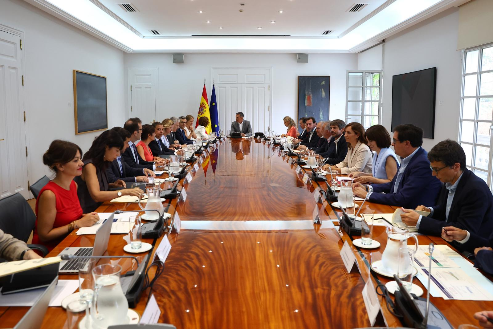 Cada vez menos amigos