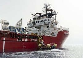 Fotografía de archivo de la nave humanitaria 'Ocean Viking'.