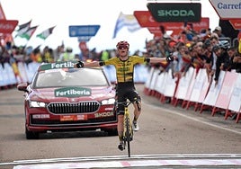 Vingegaard pega un hachazo a La Vuelta en Valdezcaray