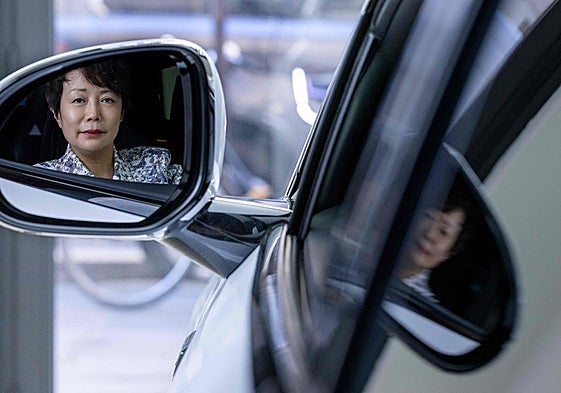 La vicepresidenta de BYD, Stella Li.