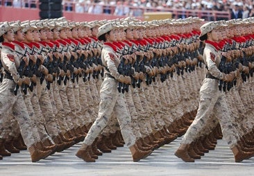 China exhibe músculo militar en un desfile junto a los líderes de Rusia y Corea del Norte