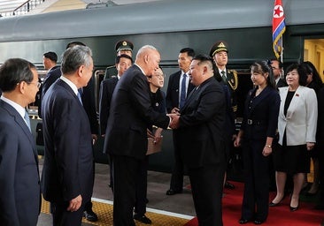 Kim Jong-un lleva a su hija a China y reafirma su condición de heredera de Corea del Norte