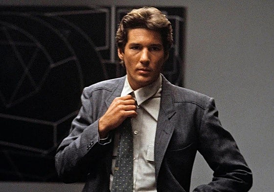 Richard Gere en 'American Gigolo' (1980), la película de Paul Schrader que popularizó los diseños de Armani.