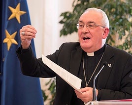 El obispo Ángel Pérez Pueyo, en una imagen de archivo