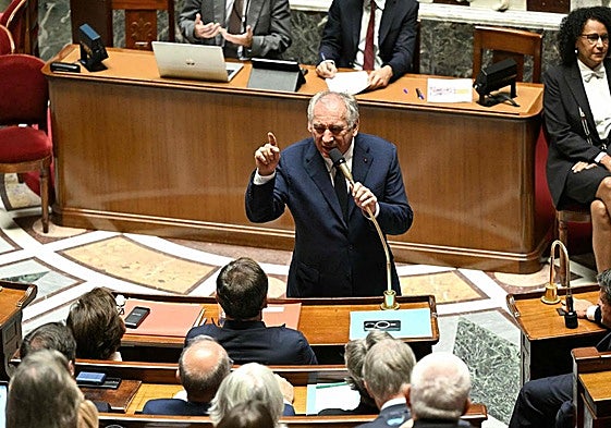 El primer ministro francés, François Bayrou, en la Asamblea Nacional.
