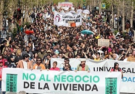 Una manifestación por la vivienda en Granada.