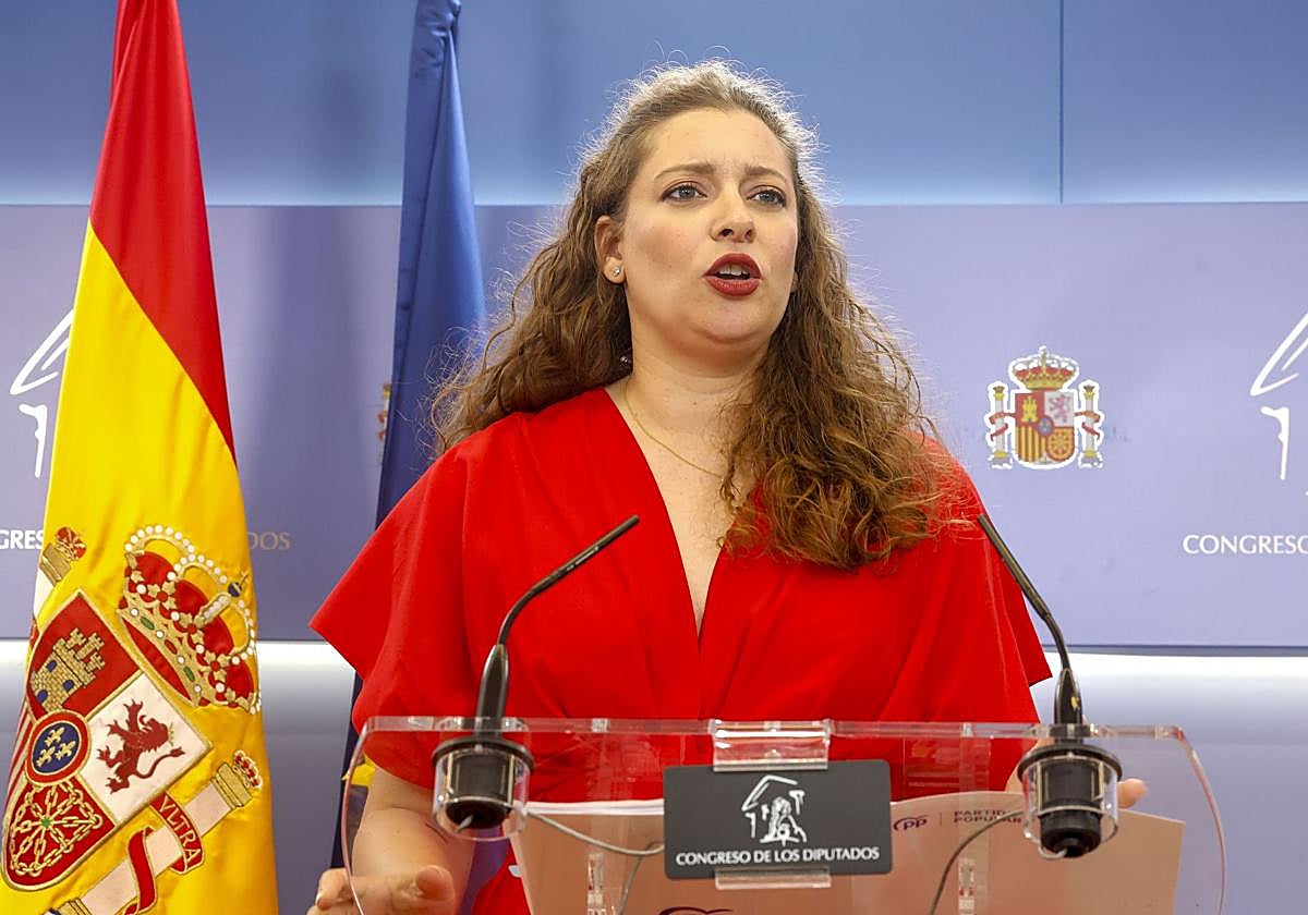 La portavoz del PP en el Congreso, Ester Muñoz.