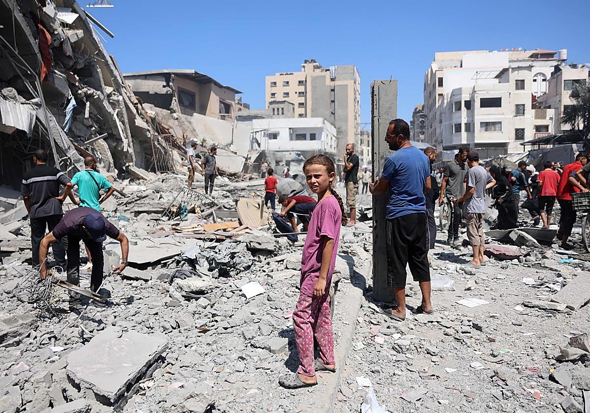 Efectos de los bombardeos de Israel sobre Ciudad de Gaza.