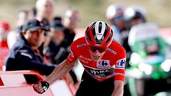Golpe final a La Vuelta de Vingegaard: se lleva la etapa y pica más segundos a Almeida