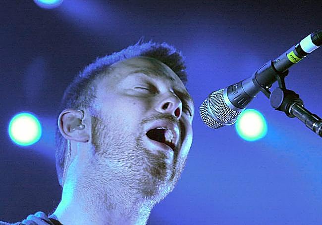 Un joven Thom Yorke en Bilbao en 2001