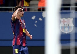 Fermín López celebra uno de sus dos goles al Valencia.