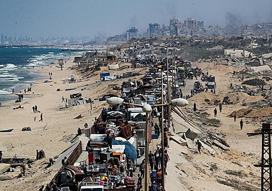 Las bombas devastan Gaza City.