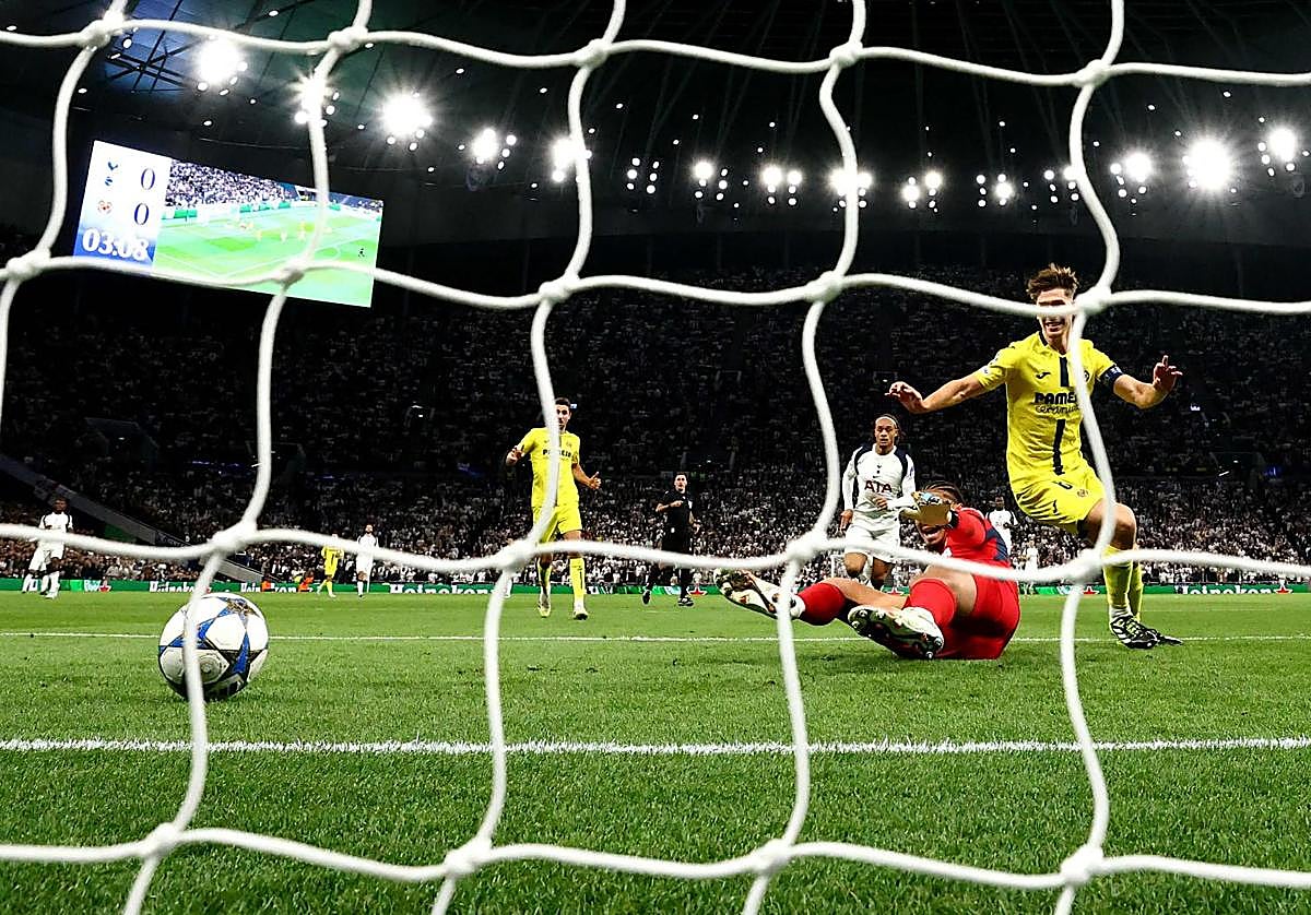 Un error de bulto arruina el retorno del Villarreal a la Champions