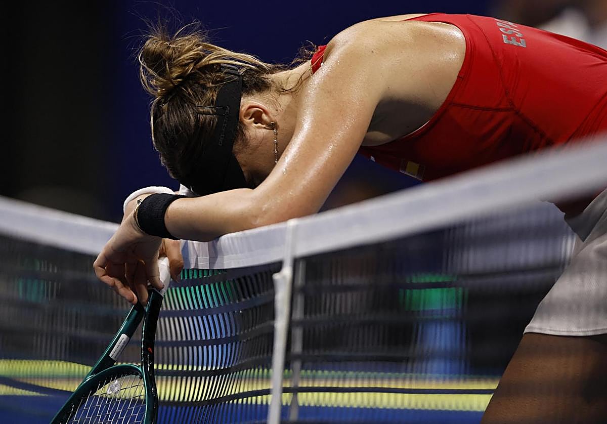 Paula Badosa, abatida tras caer ante Elina Svitolina.