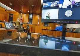 La sala del tribunal de Utah en la que compareció el martes Tyler Robinson ante el juez desde la cárcel.