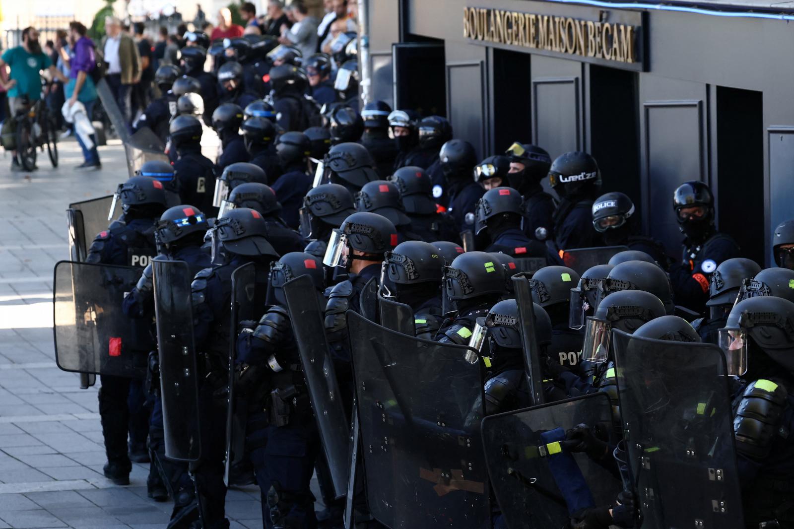 Así se vive en Francia la nueva jornada de huelga general