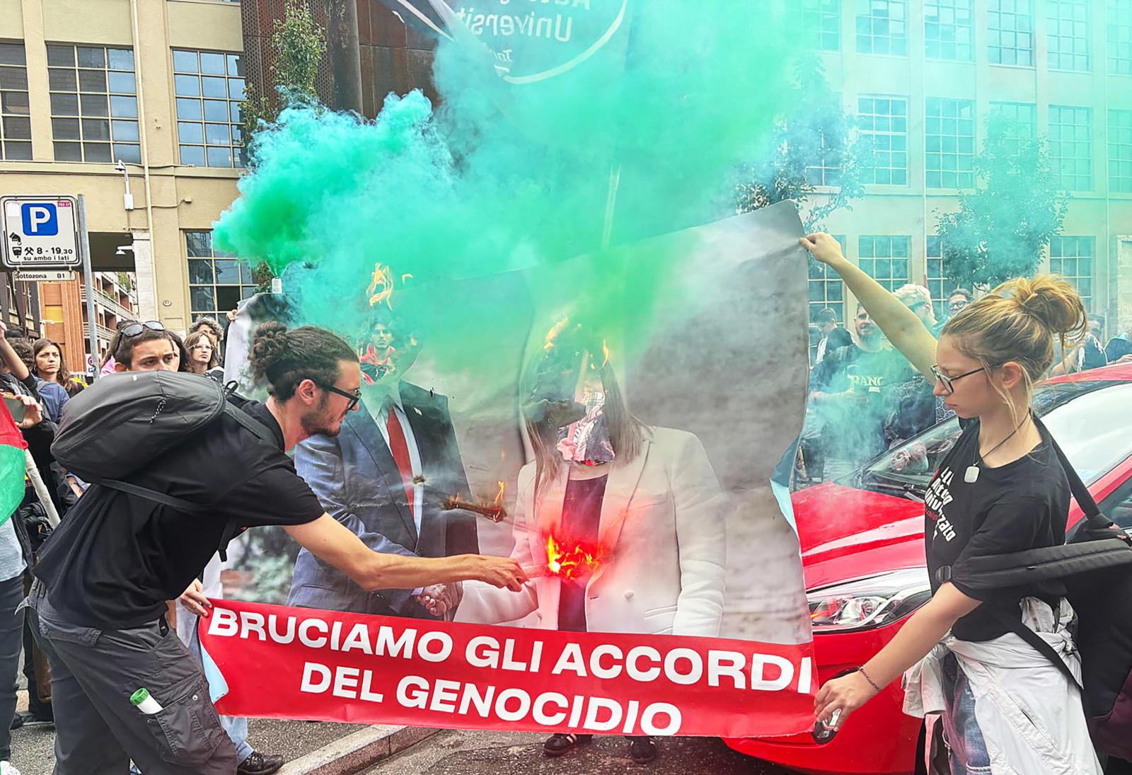 Miles de italianos toman las calles de varias ciudades en solidaridad con Gaza