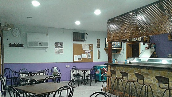 Se alquila bar municipal por menos de 200 euros al mes