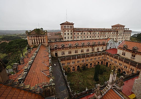 Los edificios de la Universidad Pontificia de Comillas que están pendientes de rehabilitación, donde se desarrolló el rodaje.