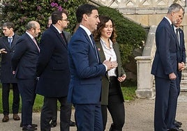 El lehendakari, Imanol Pradales, y la presidenta de la Comunidad de Madrid, Isabel Díaz Ayuso