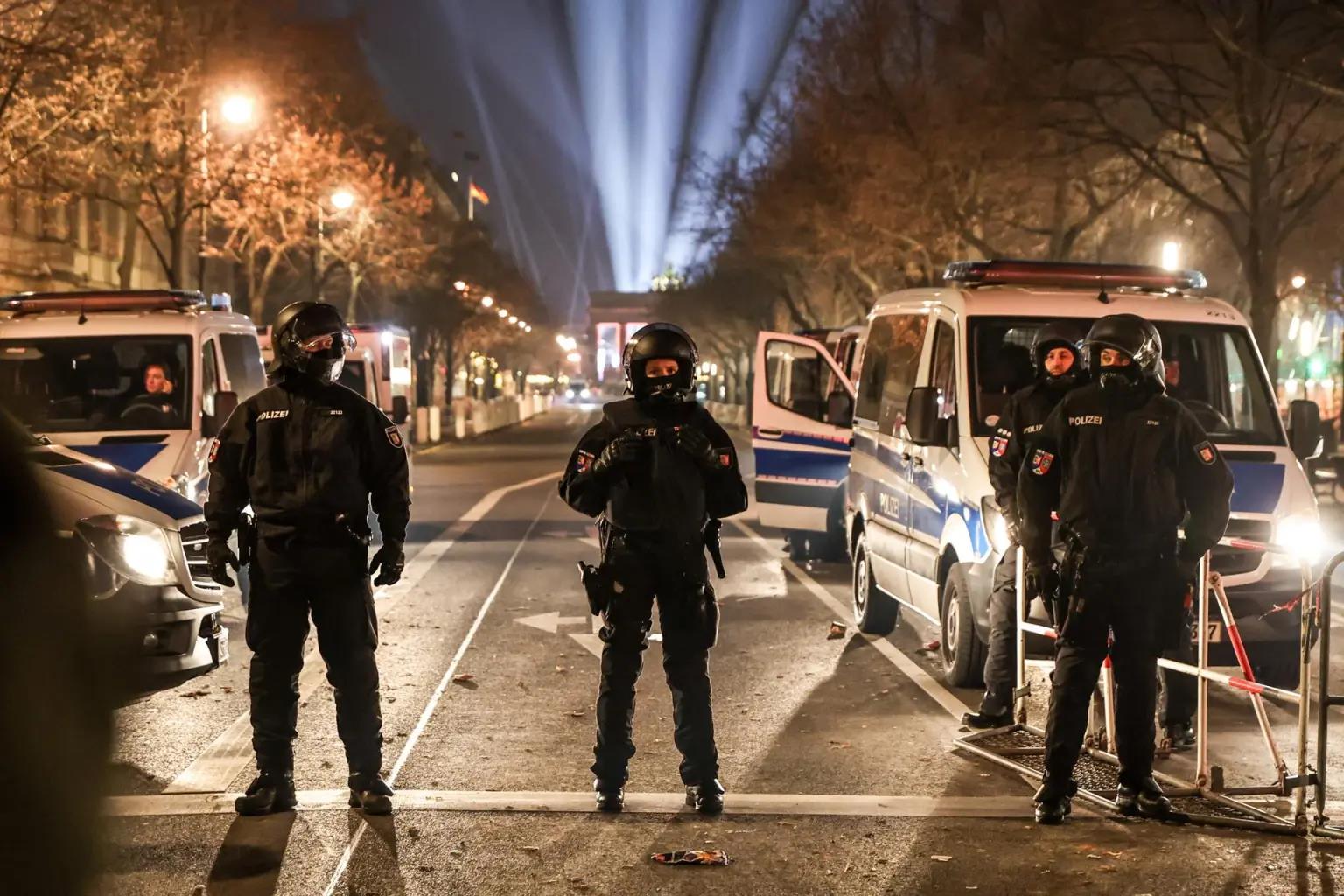Detenidos en Berlín tres presuntos militantes de Hamás con un alijo de armas