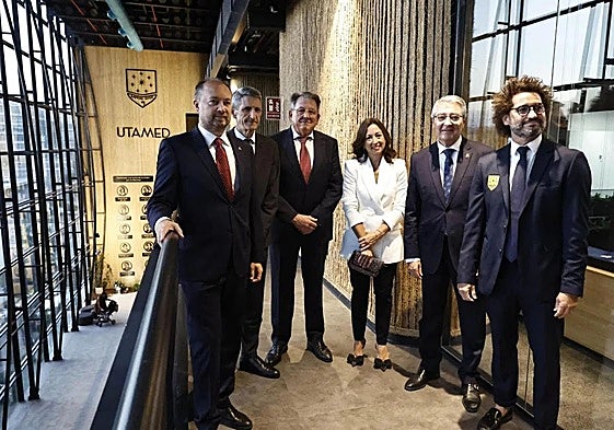 Ramón Herrera, José Manuel Domínguez, Juan de Dios Jiménez, Patricia Navarro, Francisco Salado y Paco Ávila Salvador Salas.
