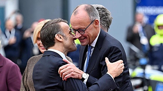 Merz propone un «nuevo comienzo» en el 35 aniversario de la reunificación de Alemania