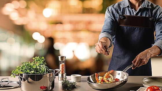 Siéntete como un auténtico chef con estas sartenes de acero inoxidable