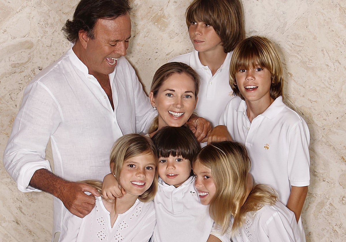 Miranda and Julio with their five children in 2009.