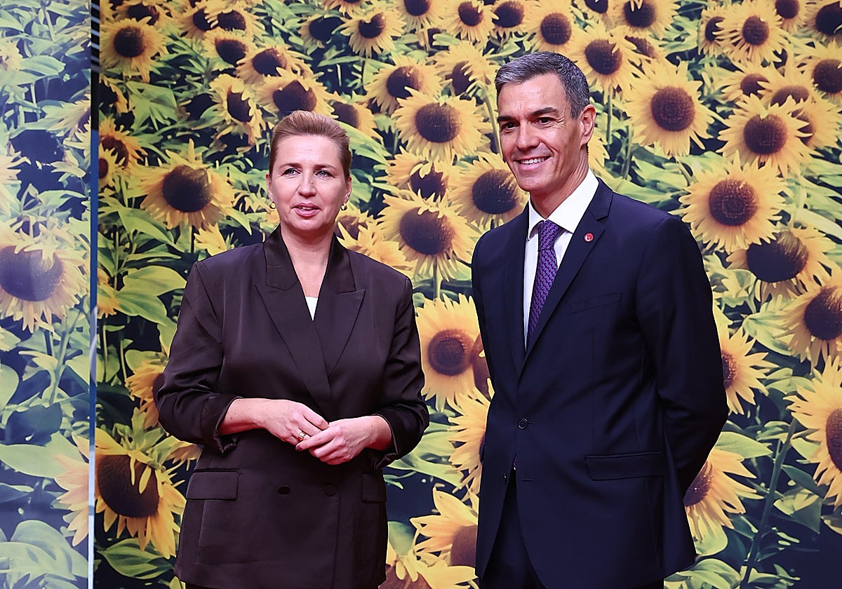 El presidente del Gobierno, la semana pasada, en Copenhague, junto a la primera ministra danesa Mette Frederiksen