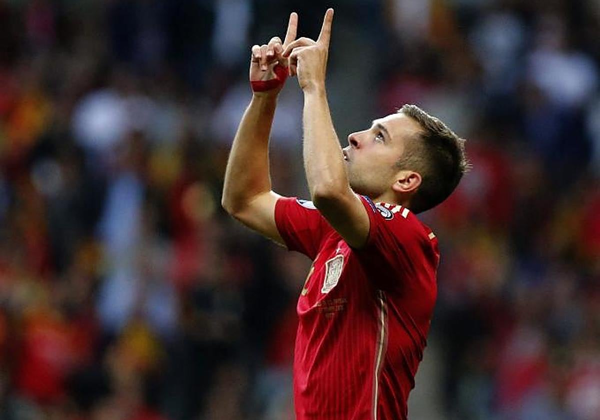 Jordi Alba, durante un partido con la selección española.