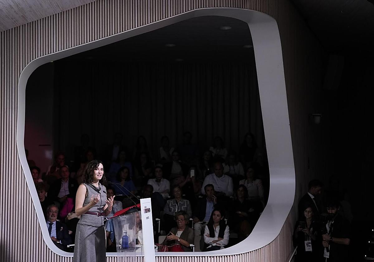 La presidenta de la Comunidad de Madrid, Isabel Díaz Ayuso, durante el Foro Líderes con Propósito.