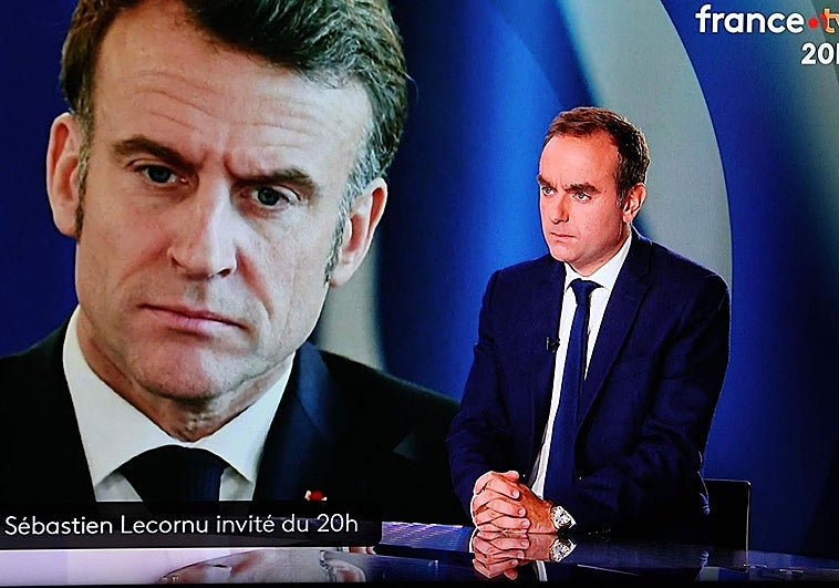 Sébastien Lecornu en el plató de France 2.