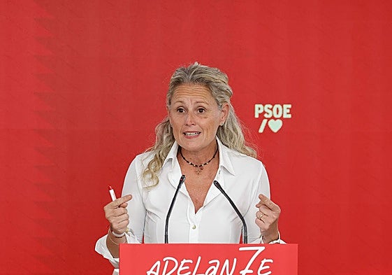 La portavoz de la Ejecutiva del PSOE, Montse Mínguez, este jueves.