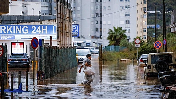 La dana 'Alice' dispara el riesgo en Baleares con vuelos cancelados y calles inundadas
