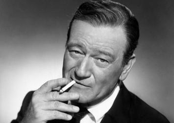 John Wayne, el cobarde que se reinventó como un valiente patriota