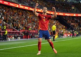 Mikel Merino festeja uno de los goles que marcó ante Bulgaria en el Estadio José Zorrilla.