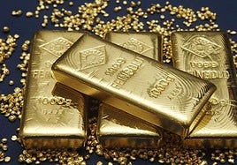 Lingotes de oro fabricados por la planta de Oegussa en Viena