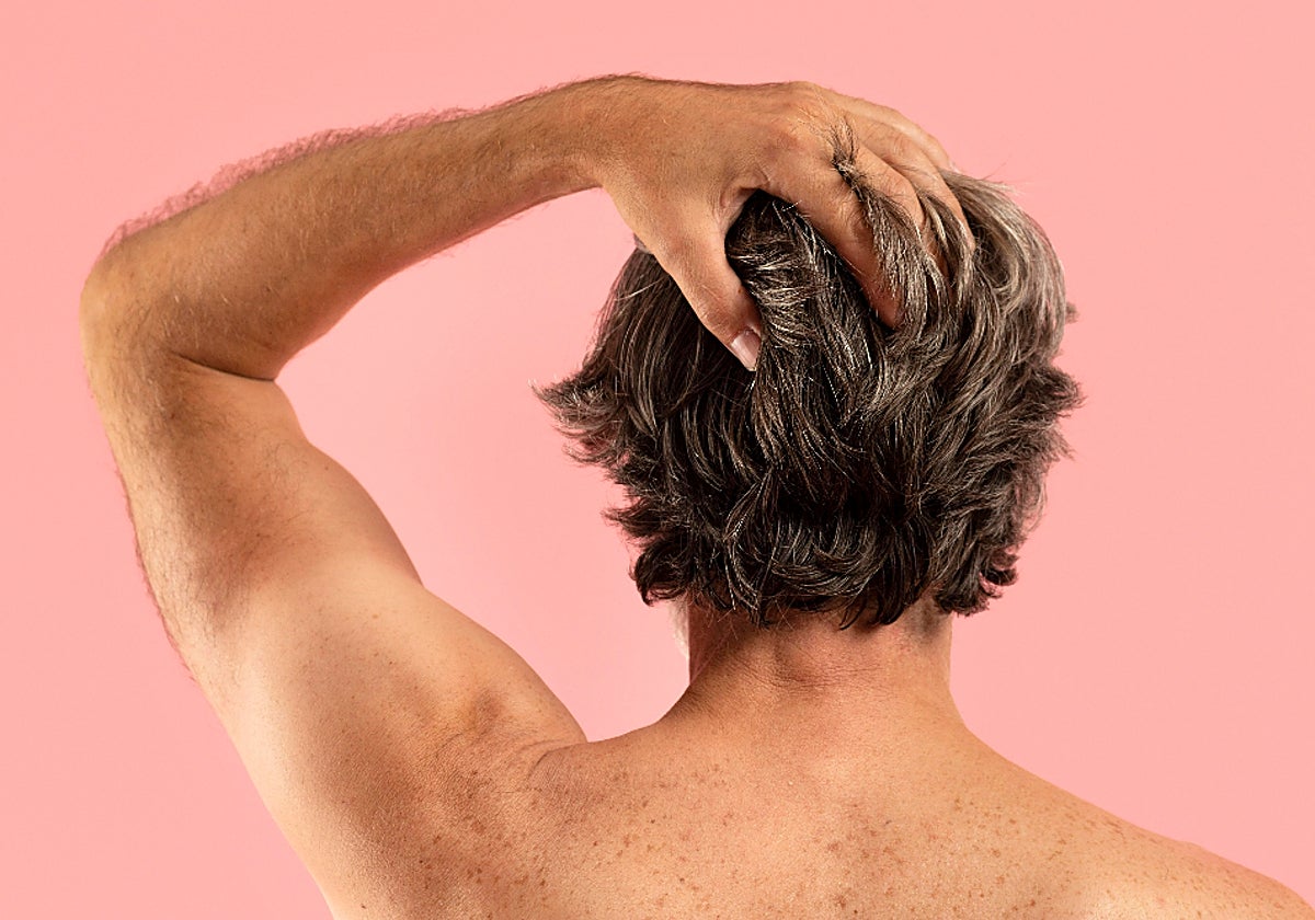 La solución para aliviar el picor y la descamación capilar son estos champús anticaspa