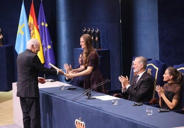 Felipe VI: «Vivimos entre dos extremos que son, por igual, inquietantes»