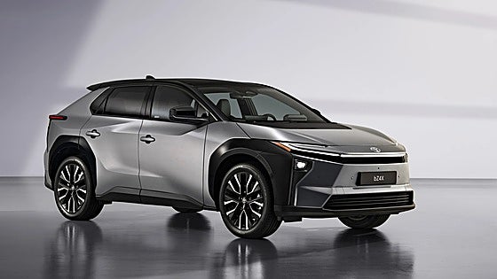 Toyota se mantiene como líder de ventas mundial al cerrar su semestre