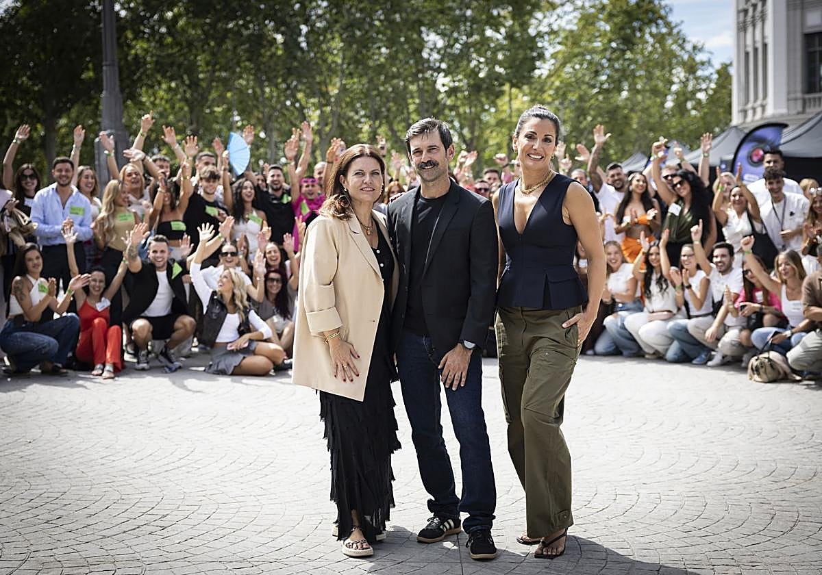 Casting directors Teresa Colomina, Miguel Martín, and former contestant Nagore Robles.