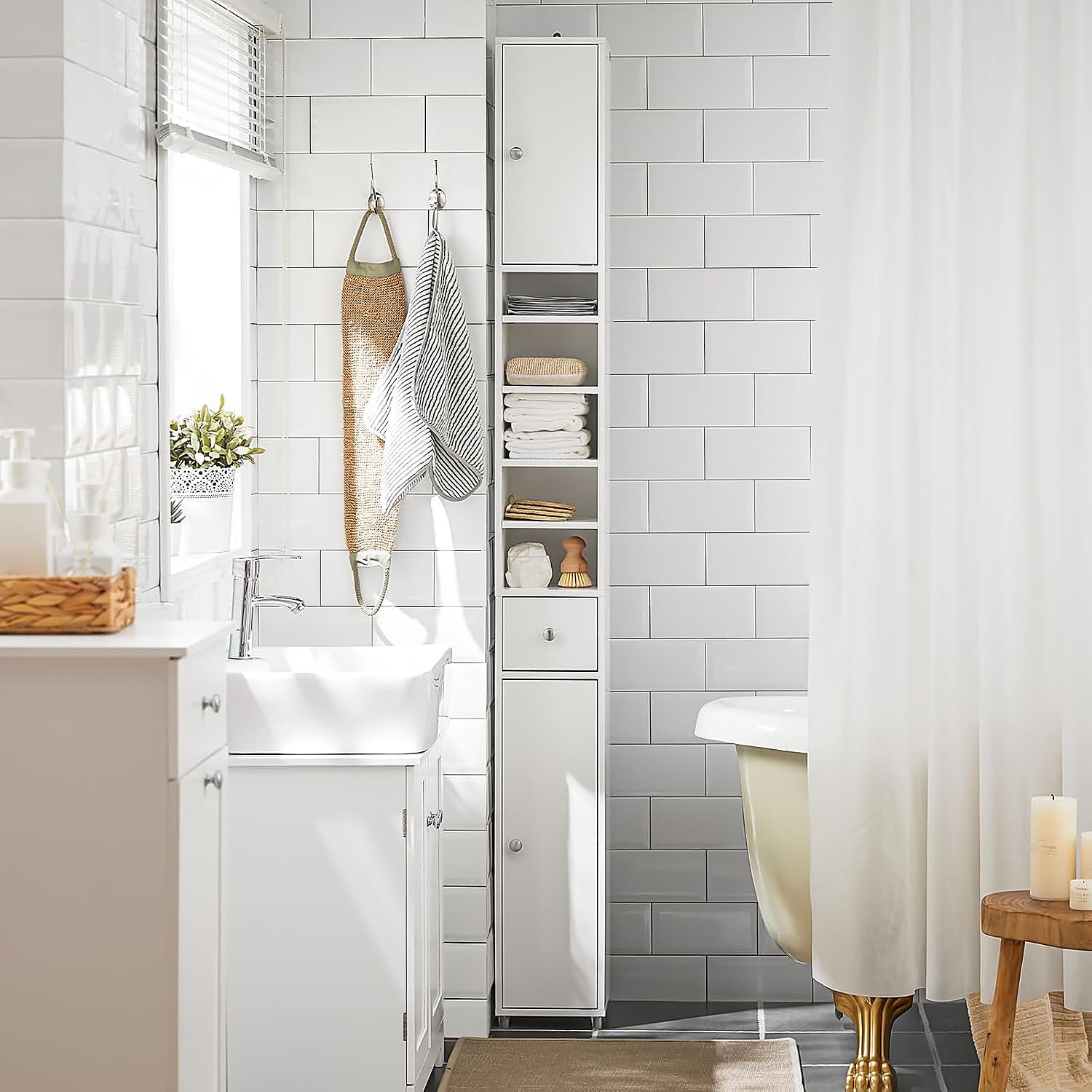 Las mejores columnas de baño para tener tus productos de higiene ordenados en poco espacio
