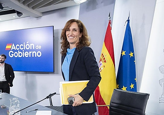La ministra de Sanidad, Mónica García, durante una rueda de prensa tras la reunión del Consejo de Ministros.