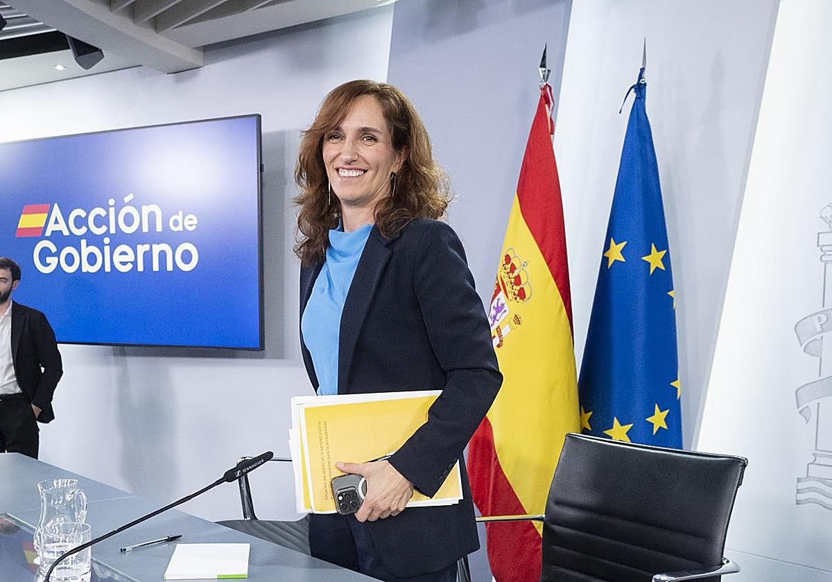 La ministra de Sanidad, Mónica García, durante una rueda de prensa tras la reunión del Consejo de Ministros.