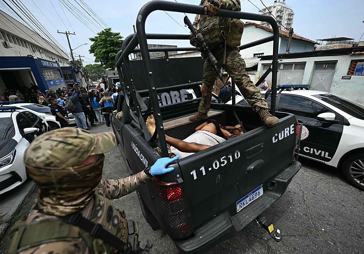 Al menos 64 muertos en las favelas de Río de Janeiro en una macrorredada contra el narcotráfico