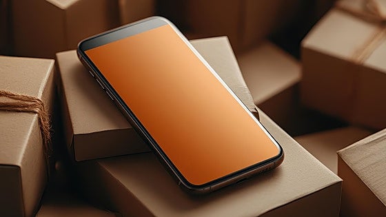 Artimañas de las compañías para que renueves tus dispositivos... y qué hacer para no caer