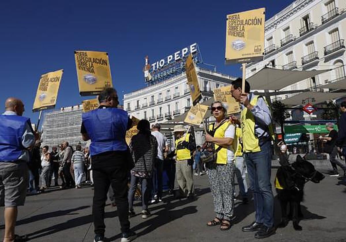 Acto contra la especulación sobre la vivienda en Madrid